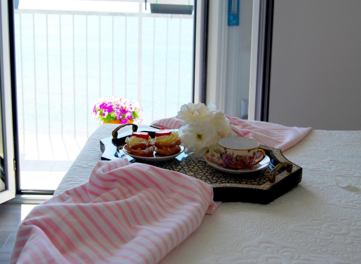 B&B Capo Rizzuto Fronte Mare Luaran gambar