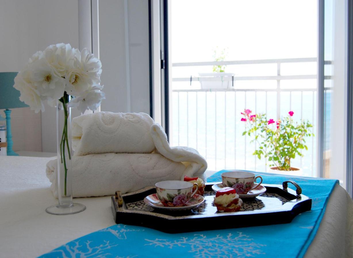B&B Capo Rizzuto Fronte Mare Luaran gambar