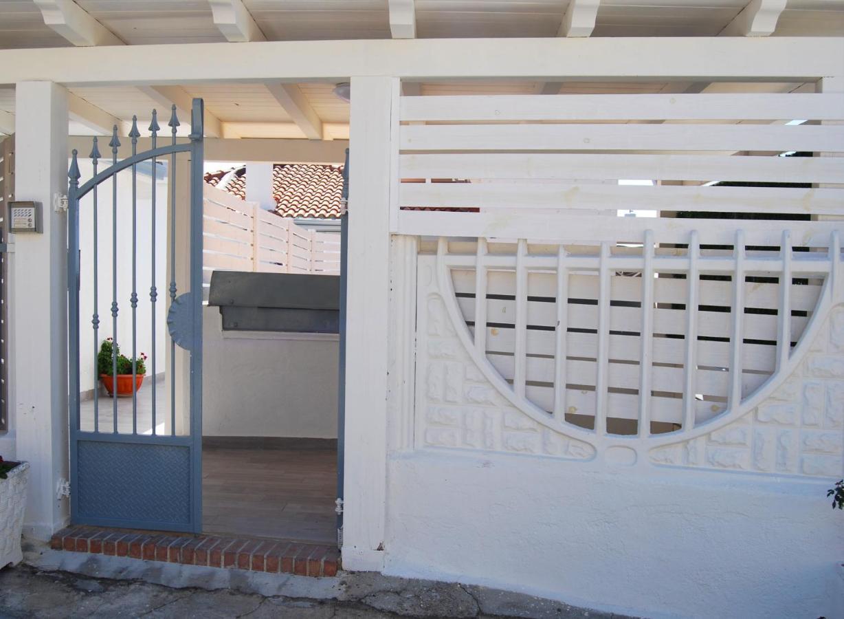 B&B Capo Rizzuto Fronte Mare Luaran gambar